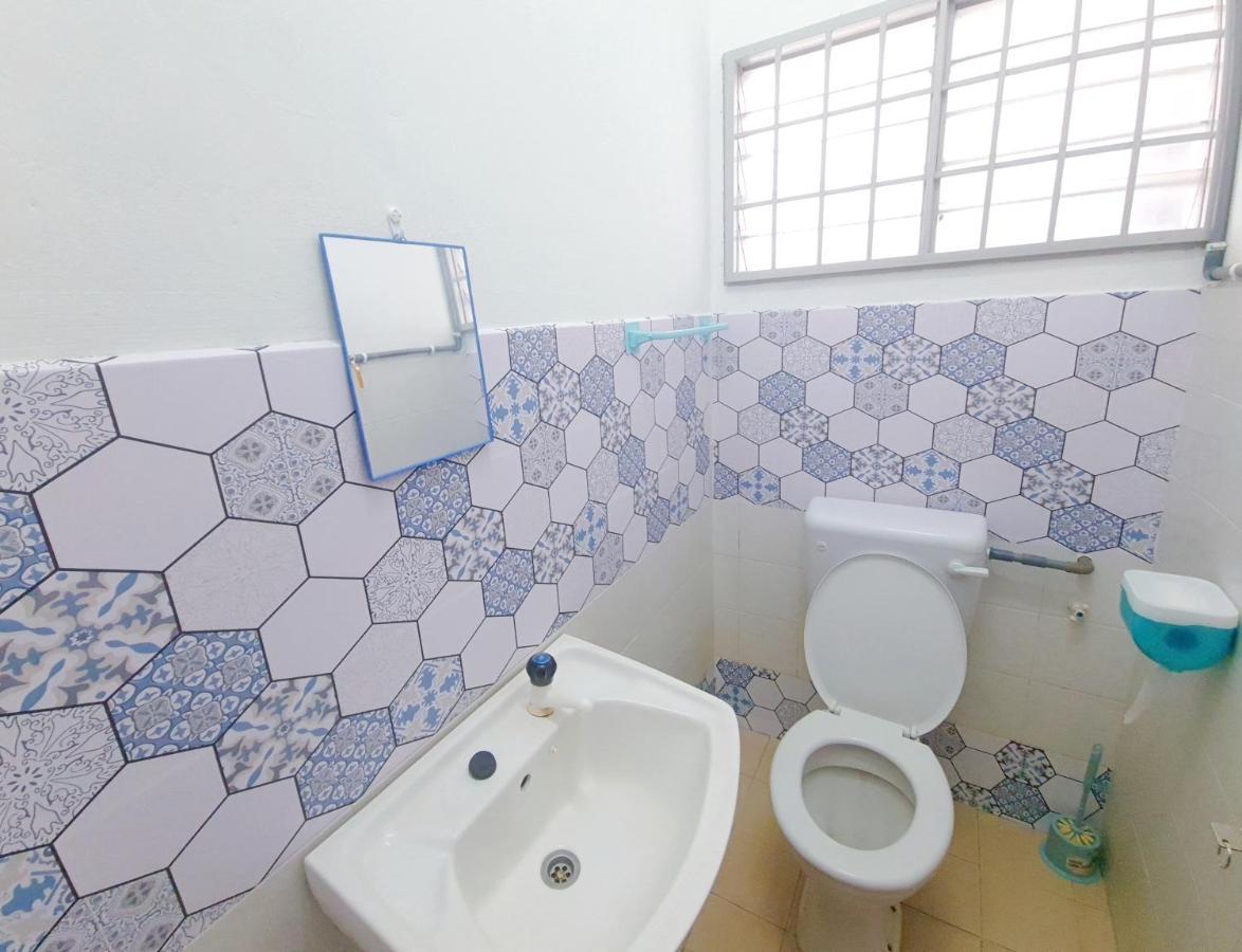 Rumah percutian 611 Navy House Town